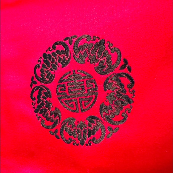 Elegant Blood Red Cheongsam Qipao Traditional Chinese Wedding Dress - Picture 3 of 3